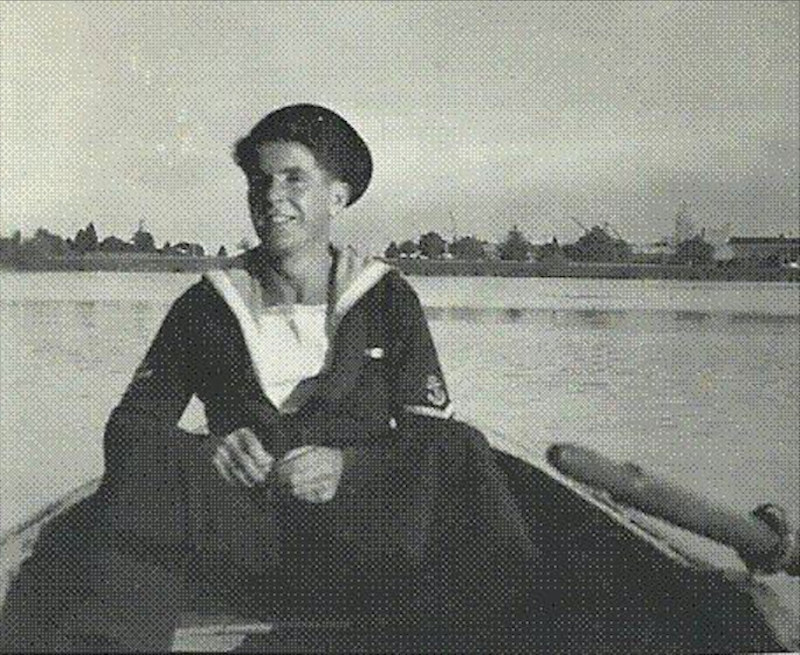 Other image for D-Day hero dies aged 94